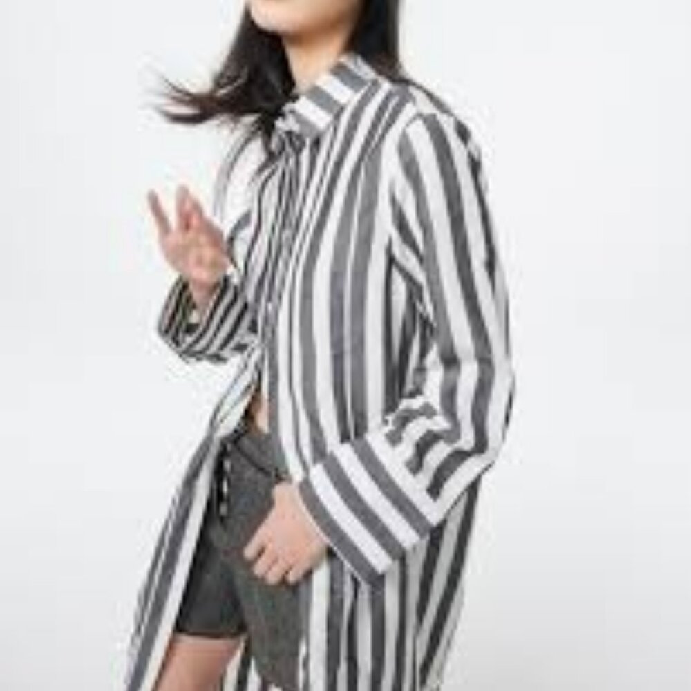 Sanctuary’s classic striped button down. Versatile Style and Relaxed fit.  NWT